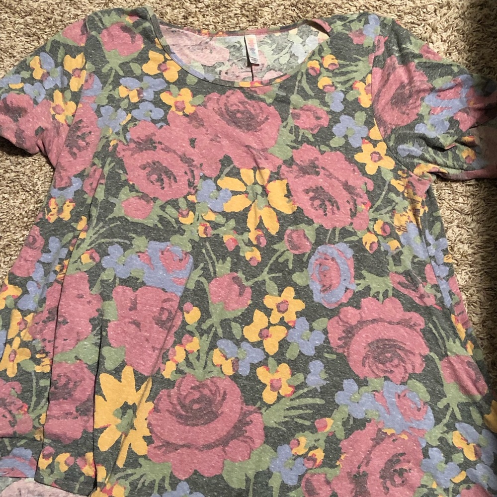 Lularoe Classic T